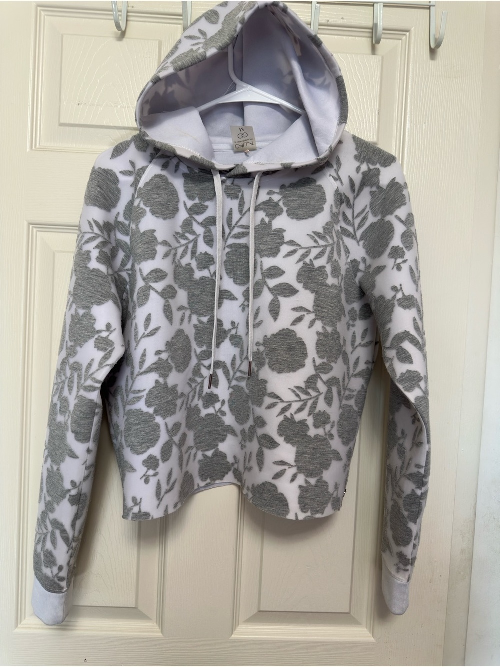 CALIA by Carrie Underwood White Hoodie with Gray Floral Pattern
